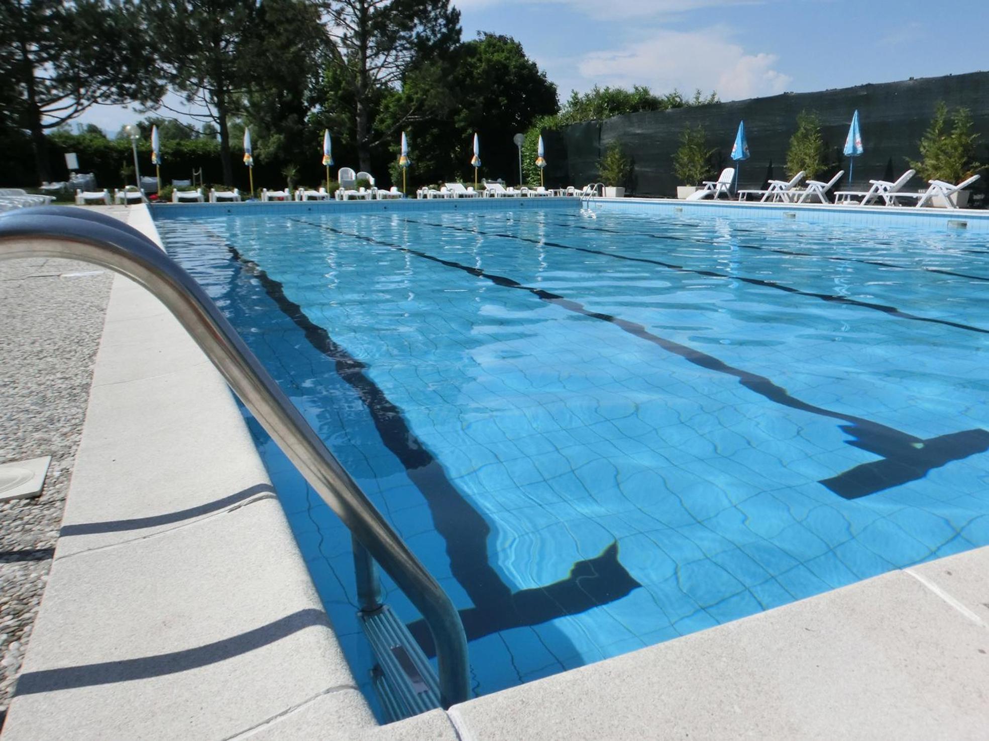 Hotel Sporting Casarsa della Delizia Esterno foto